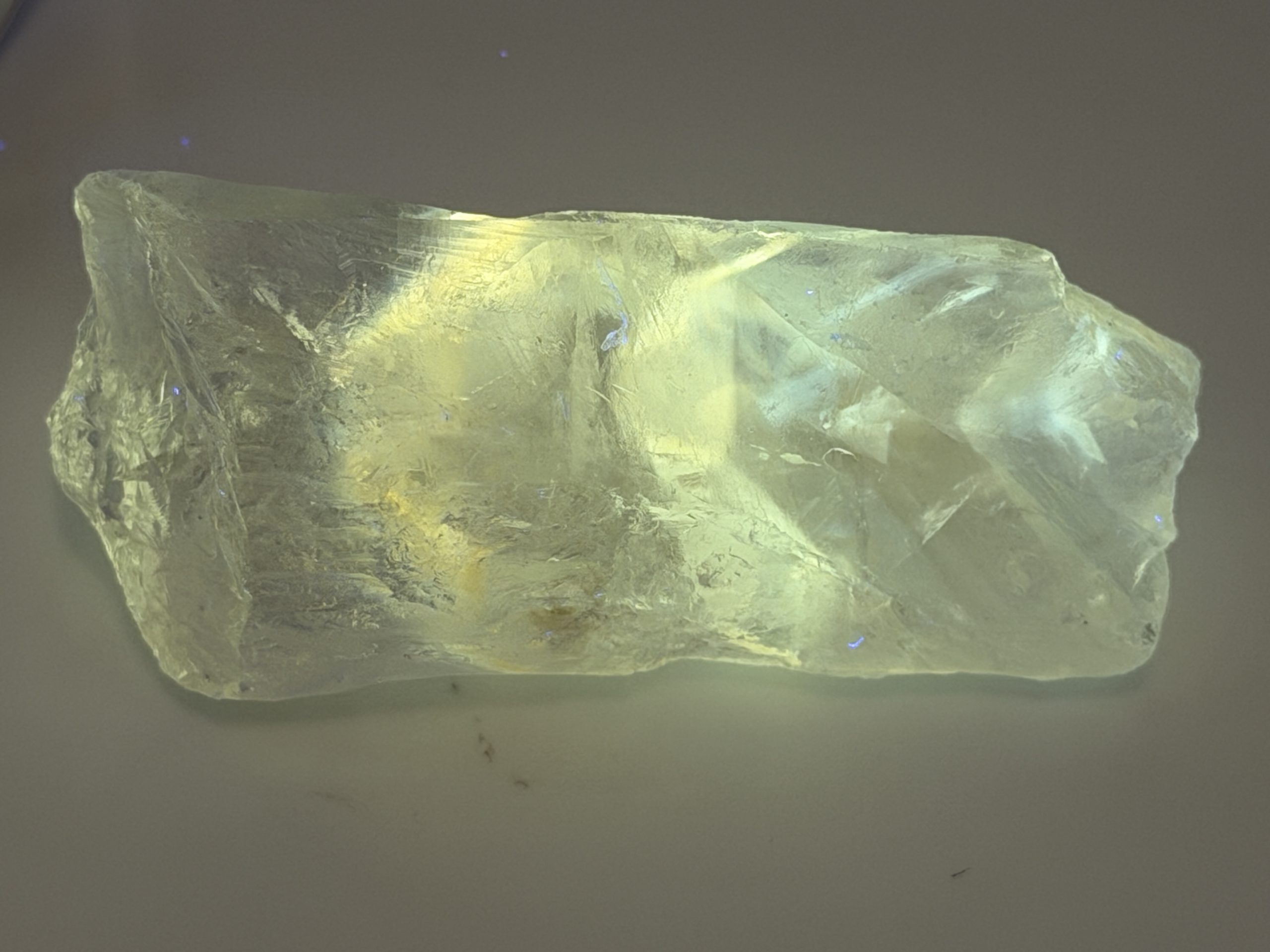 Hydrocarbons-in-Quartz