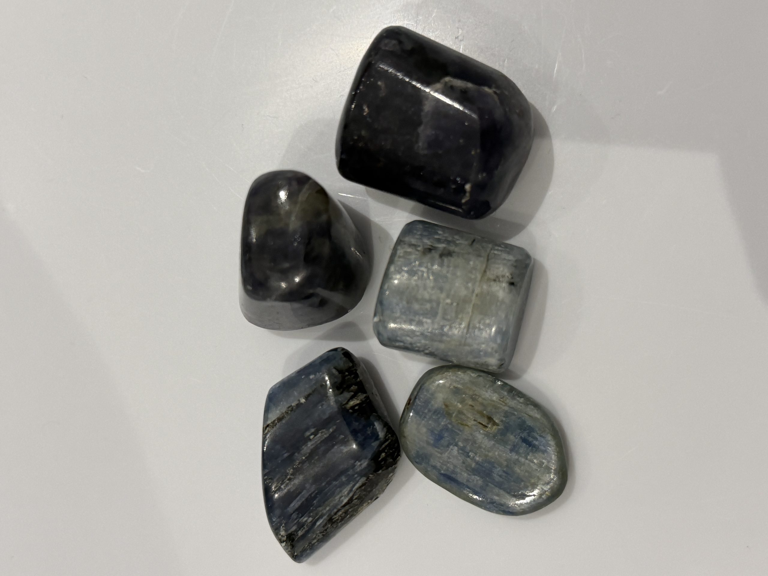 Tumbled Kyanite