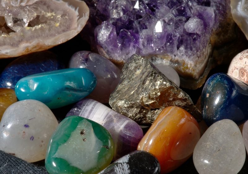 Tumbled Stones Vs Rough Stones